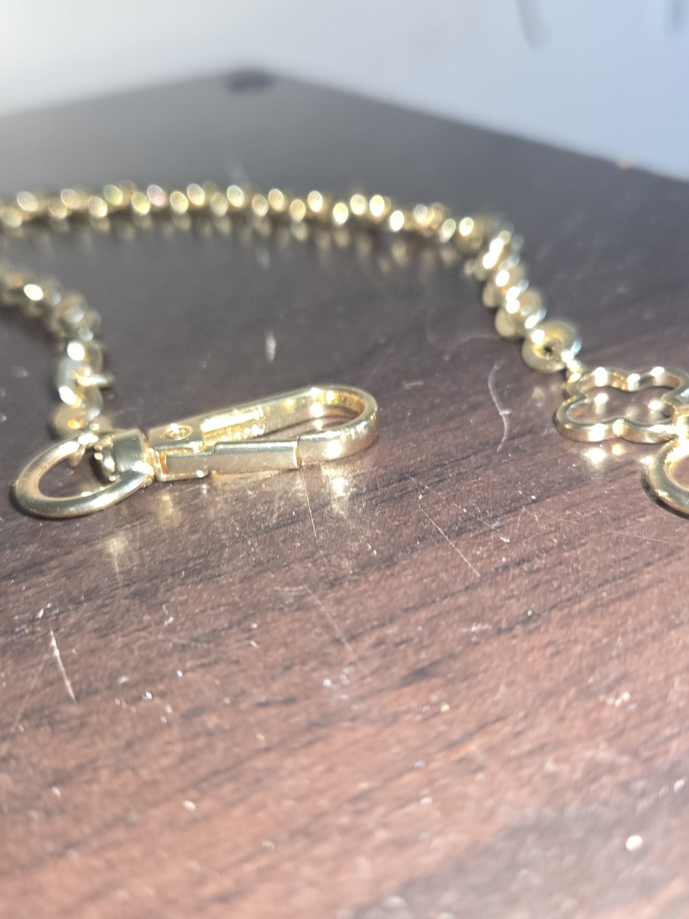 Gold Chain Necklace Strap with Pearl Accent - Picture 2 of 3